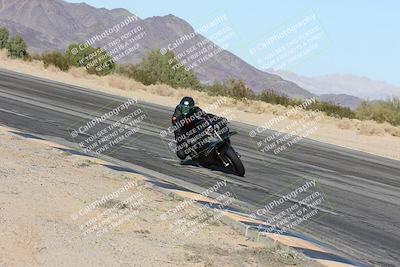 media/Dec-01-2025-Moto Forza (Mon) [[2daa91e15f]]/2-Intermediate Group/Session 4 (Turn 10 Inside)/